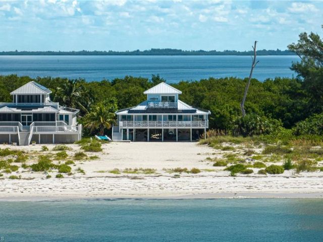 Upper Captiva Shores