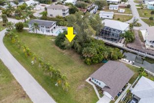 ,  , Estero Bay Shores, CA 34134 - 5