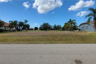 Land, 11322 Royal Tee Cir, Cape Coral FL 33991