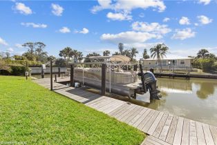 Land, 478 Bayside Ave, Naples FL 34108