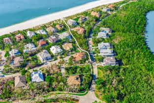 Land, 950 Sea Oats Ct, Marco Island FL 34145