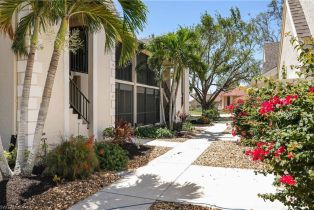 2 Story,Low Rise (1-3), 16401 Kelly Woods Dr # 139, Fort Myers FL 3390833908 