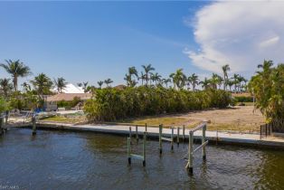 ,  , Cape Coral, CA 33904 - 8