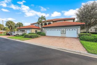 , 255 Waterside Cir # 102, Marco Island FL 34145