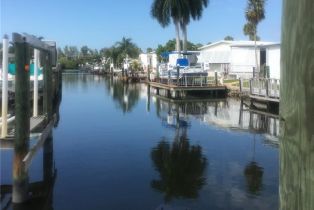 ,  , Bayside Estates, CA 33931 - 17