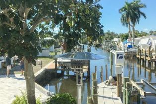 ,  , Bayside Estates, CA 33931 - 22