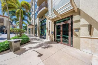 Apartment,Mid Rise (4-7), 9115 Strada Pl # 5205, Naples FL 3410834108 