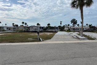 ,  , Bayside Estates, CA 33931 - 4