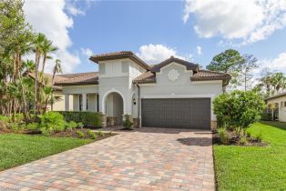 Single Family Residence, 9248 Cormorant Dr, Naples FL 34120