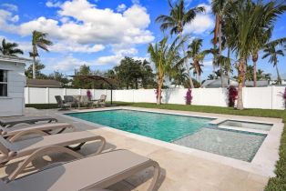 Ranch,Single Family Residence, 1119 6th Ln N, Naples FL 34102