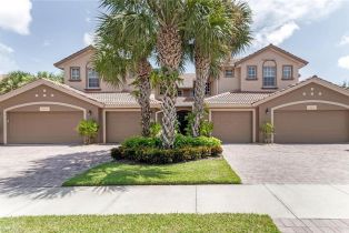 Low Rise (1-3), 6864 Ascot Dr # 201, Naples FL 34113