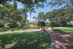 ,  , Walden Oaks, CA 34109 - 22