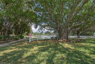 ,  , Walden Oaks, CA 34109 - 21