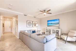 ,  , Treviso Bay, CA 34113 - 4