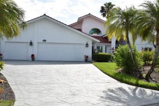 2 Story,Single Family Residence, 1903 Prince Dr, Naples FL 34110