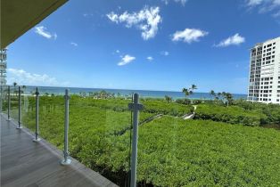 ,  , Naples Cay, CA 34103 - 37