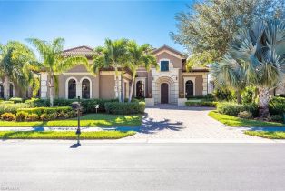 , 7747 Cottesmore Dr, Naples FL 34113