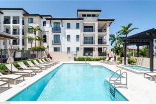 Mid Rise (4-7), 1135 3rd Ave S # 515, Naples FL 34102