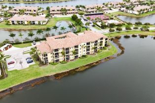 ,  , Treviso Bay, CA 34113 - 10