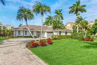 Ranch,Single Family Residence, 1823 Hurricane Harbor Ln, Naples FL 34102