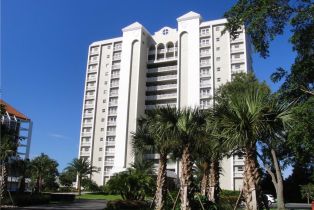 Multi-Story Home,High Rise (8+), 5501 Heron Point Dr # 102, Naples FL 34108