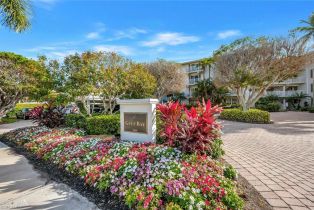 Mid Rise (4-7), 2800 Gulf Shore Blvd N # 303, Naples FL 34103