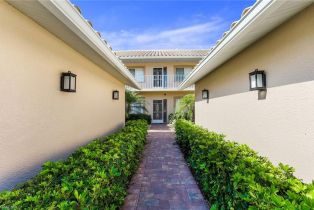 , 9022 Michael Cir # 4, Naples FL 34113