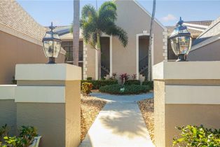 2 Story,Low Rise (1-3), 16200 Kelly Cove Dr # 209, Fort Myers FL 3390833908 