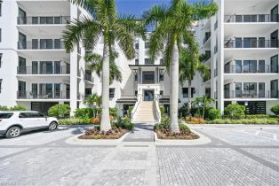 Mid Rise (4-7), 1111 Central Ave # 511, Naples FL 34102