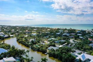 Ranch,Single Family Residence, 4049 Coquina Sanibel Island, FL 33957 