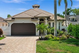 Ranch,Single Family Residence, 750 107th Vanderbilt Beach, FL 34108 