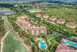 Penthouse,Mid Rise (4-7), 2728 Tiburon Blvd E # 503, Naples FL 34109