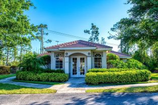 2 Story,Low Rise (1-3), 6215 Wilshire Pines Cir # 1601, Naples FL 34109