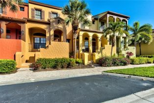 Villa Attached, 9102 Capistrano St S # 7209, Naples FL 34113