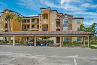 ,  , Treviso Bay, CA 34113 - 2