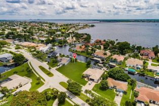 ,  , Cape Coral, CA 33904 - 4