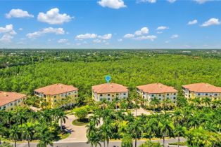 Low Rise (1-3), 2739 Tiburon Blvd E # 102, Naples FL 34109