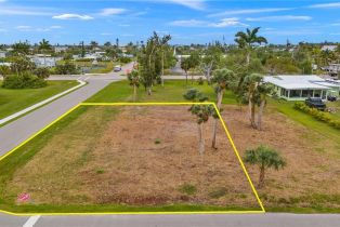 Land, 2780 Olive St, St. James City FL 33956