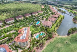 Penthouse,Mid Rise (4-7), 2728 Tiburon Blvd E # 503, Naples FL 34109