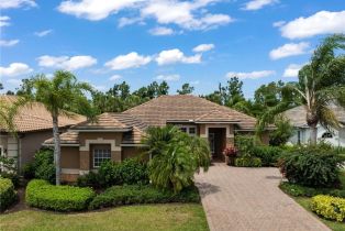 , 8888 Mustang Island Cir, Naples FL 34113