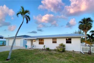 Ranch,Single Family Residence, 16262 Antigua Bokeelia, FL 33922 