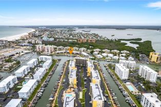 Ranch,Mid Rise (4-7), 4471 Bay Beach Ln # 334, Fort Myers Beach FL 3393133931 