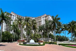 , 7575 Pelican Bay Blvd # 504, Naples FL 34108