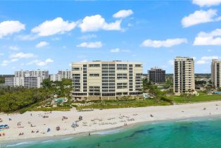 High Rise (8+), 11125 Gulf Shore Dr # 605, Naples FL 3410834108 