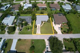 Ranch,Single Family Residence, 6036 Birnam Wood Woodlands At Island Park Woodlands, FL 33908 