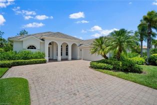 Ranch,Single Family Residence, 8884 Mustang Island Cir, Naples FL 34113