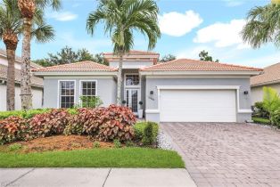 Ranch,Single Family Residence, 16188 Parque Ln, Naples FL 34110