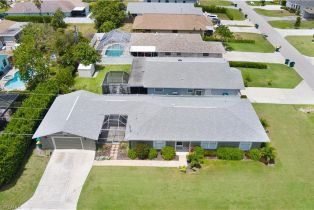 Ranch,Single Family Residence, 798 93rd Vanderbilt Beach, FL 34108 