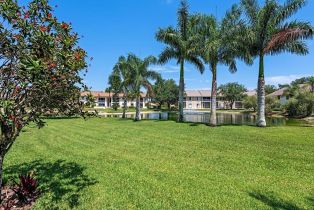 Low Rise (1-3), 940 Palm View Dr # 115, Naples FL 3411034110 