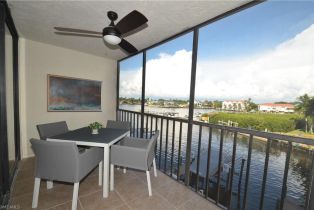 Mid Rise (4-7), 271 Southbay Dr # 235, Naples FL 34108